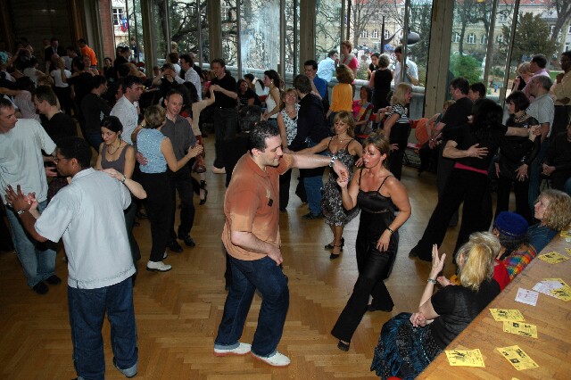 min 2006 03 26 parisxiv 098